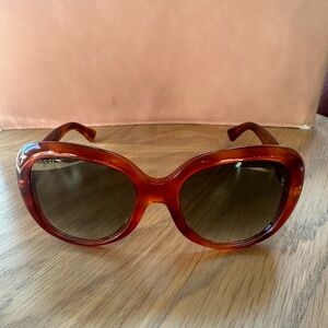 Gucci brown tortoiseshell sunglasses